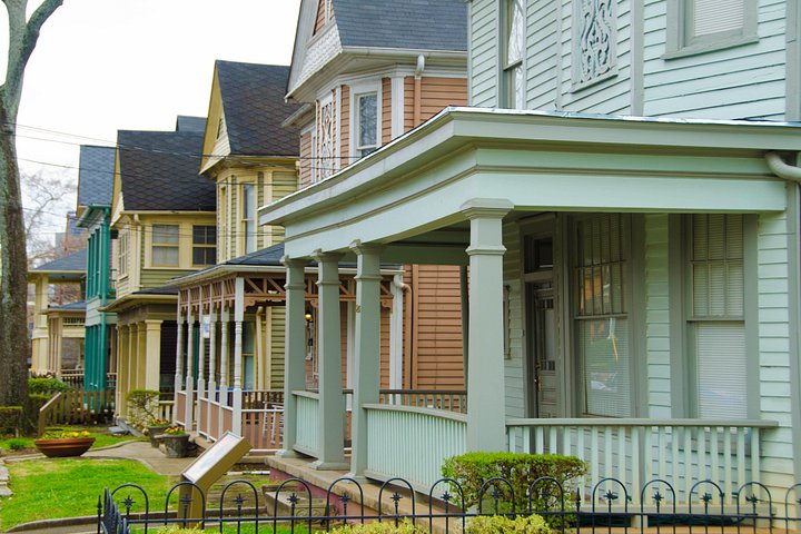 Martin Luther King Jr. History Walking Tour Review: An Inspiring Walk Through Atlanta’s Old Fourth Ward