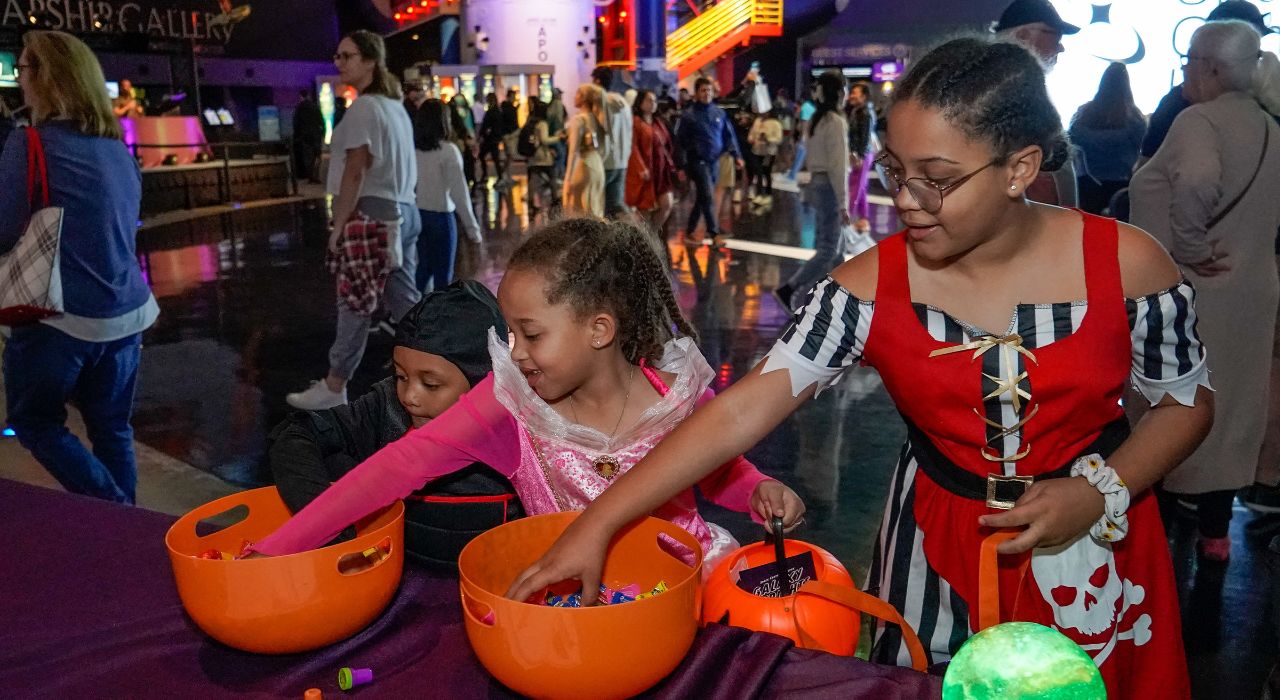 Galaxy Frights Blasts Off at Space Center Houston with Trick-or-Treats Among the Stars