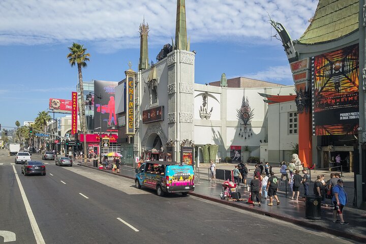 Reseña del tour en bus abierto por las casas de famosos de Hollywood: el paseo más alegre de la ciudad